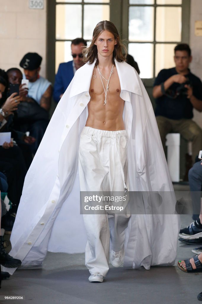 Christian Dada: Runway - Paris Fashion Week - Menswear Spring/Summer 2019