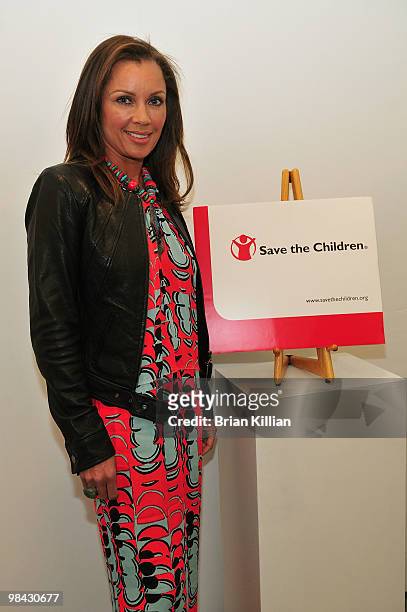 Actress Vanessa Williams attends an "Ugly Betty" charity auction at Axelle Fine Arts Gallery Ltd on April 12, 2010 in New York City.