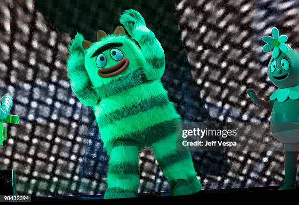 Character Brobee performs onstage during the first ever Yo Gabba Gabba! : "There's A Party In My City" Live at The Shrine Auditorium on November 14,...