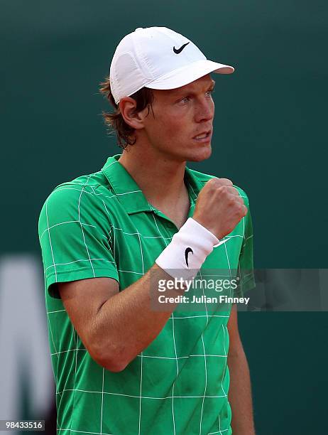 Tomas Berdych of Czech Republic celebrates defeating Richard Gasquet of France during day two of the ATP Masters Series at the Monte Carlo Country...