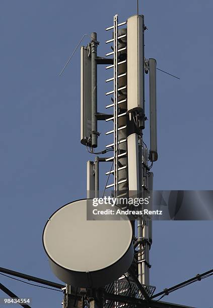 Telephone mast with multi antennas is pictured on April 13, 2010 in Oranienburg, Germany. Deutsche Telekom , Vodafone, Telefonica's O2 and KPN are...