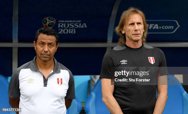 Ricardo Gareca, Head coach of Peru alson with his assistant Nolberto Solano during the 2018 FIFA World Cup Russia group C match between Australia and...