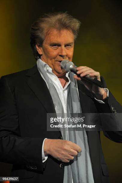 Howard Carpendale performs on stage at Olympiahalle on April 13, 2010 in Munich, Germany.