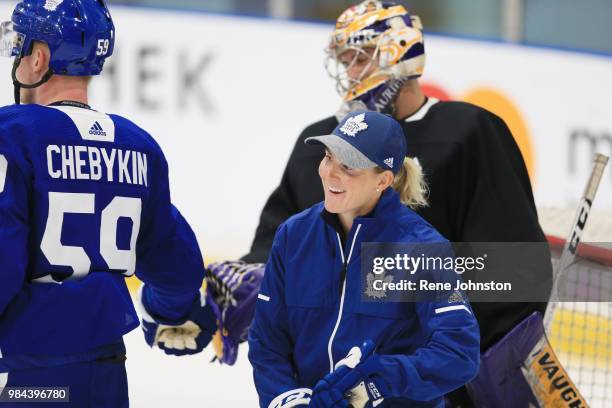 Guest coach Hailey Wickenheiser at the Leafs training facility in Etobicoke. June 26, 2018.