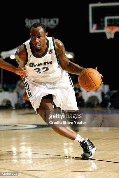 Doug Thomas of the Reno Bighorns drives to the basket against the Rio Grande Valley Vipers in Game One of their D-League playoff game on April 10,...