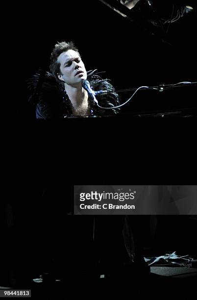 Rufus Wainwright performs on stage at Sadlers Wells Theatre on April 13, 2010 in London, England.
