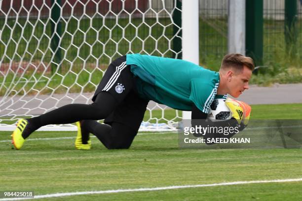 Germany's goalkeeper Marc-Andre Ter Stegen takes part in a training session on June 26, 2018 in Kazan, during the Russia 2018 World Cup tournament.