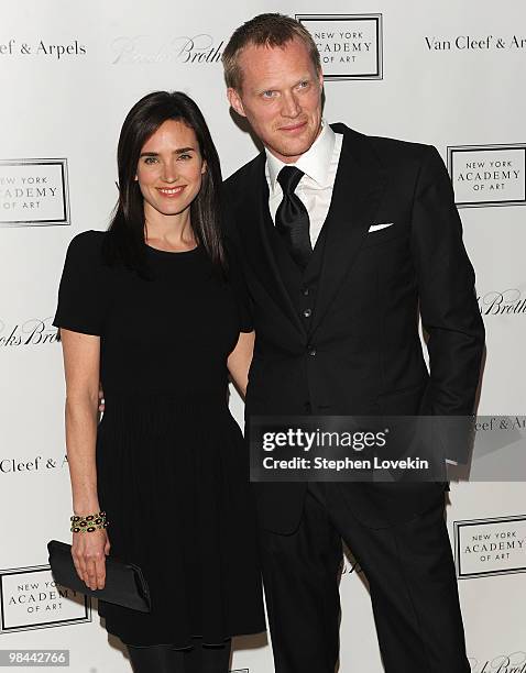 Jennifer Connelly and Paul Bettany pose on the red carpet during the 2010 Tribeca Ball at the New York Academy of Art on April 13, 2010 in New York...