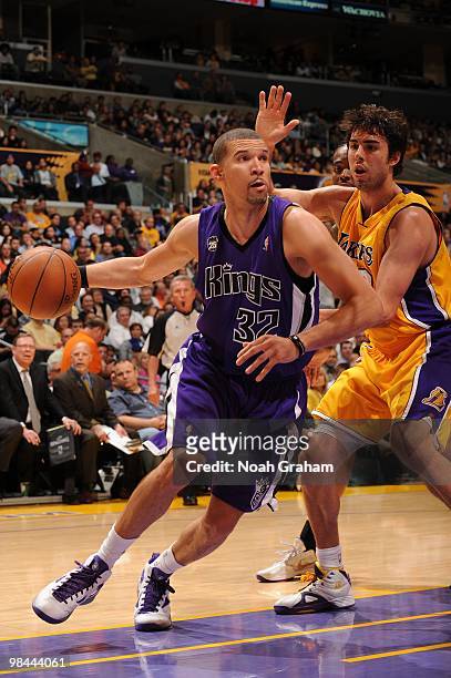 Francisco Garcia of the Sacramento Kings dribbles past Sasha Vujacic of the Los Angeles Lakers at Staples Center on April 13, 2010 in Los Angeles,...