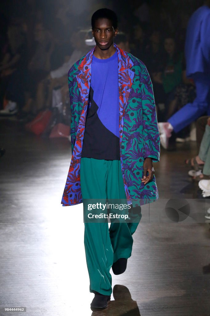 Kenzo: Runway - Paris Fashion Week - Menswear Spring/Summer 2019