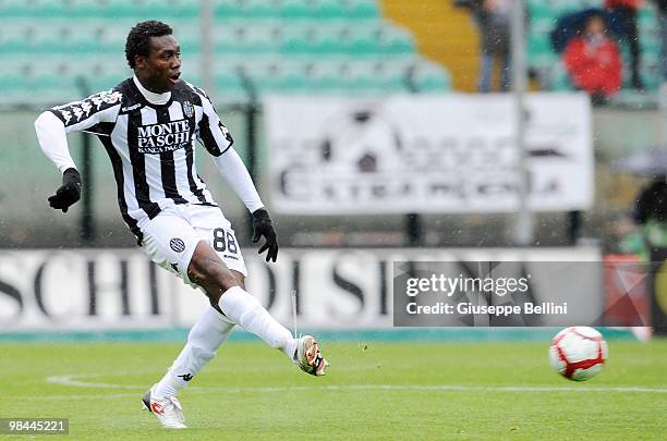 Michael Chuknuwike Odibe of Siena in action during the Serie A match between AC Siena and AS Bari at Stadio Artemio Franchi on April 11, 2010 in...