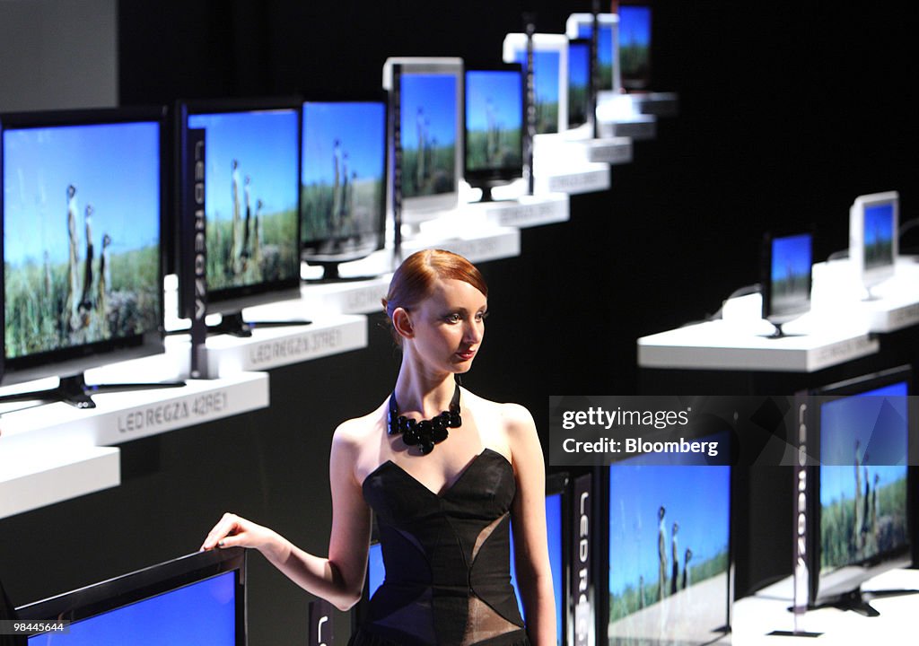 Toshiba Unveils New LCD TVs