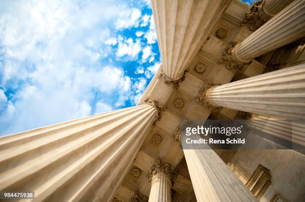 u.s. supreme court - schild stock pictures, royalty-free photos & images