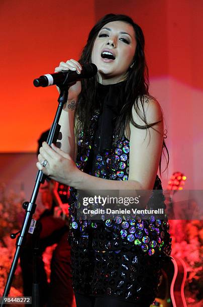 Musician Michelle Branch performs during the MINI Countryman Picnic event on April 13, 2010 in Milan, Italy.