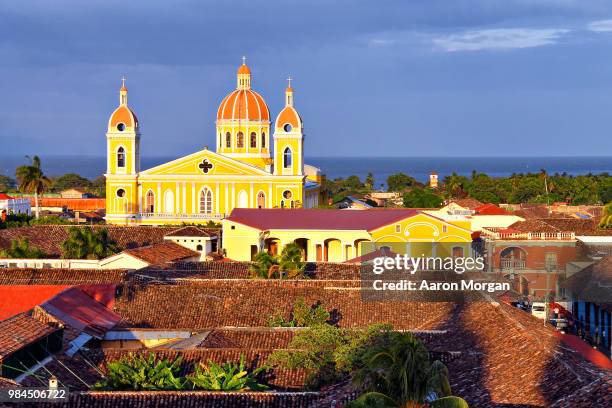 granada - nicaragua fotografías e imágenes de stock