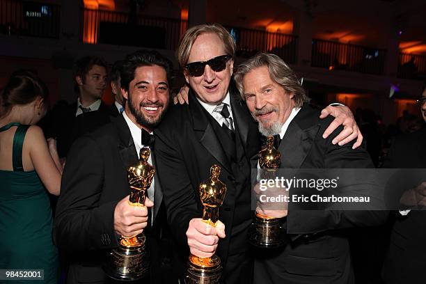 Ryan Bingham, T-Bone Burnett and Jeff Bridges at 20th Century Fox - Fox Searchlight Pictures Oscar Party on March 07, 2010 at Boulevard 3 in...