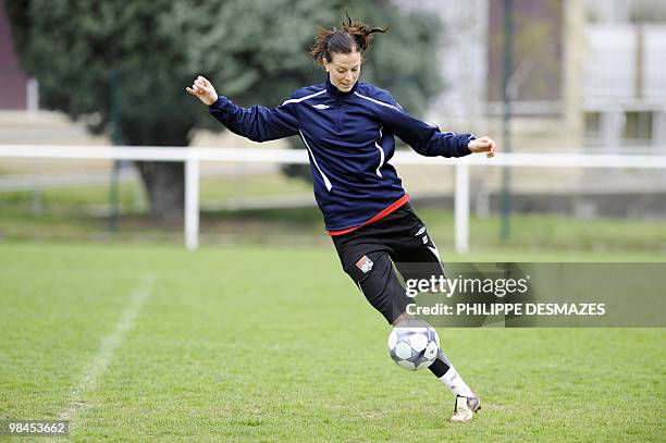 Lyon's Swedish forward Lotta Schelin tak, Nachrichtenfoto