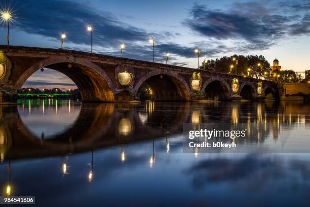 pont neuf and garonne - neuf stock pictures, royalty-free photos & images