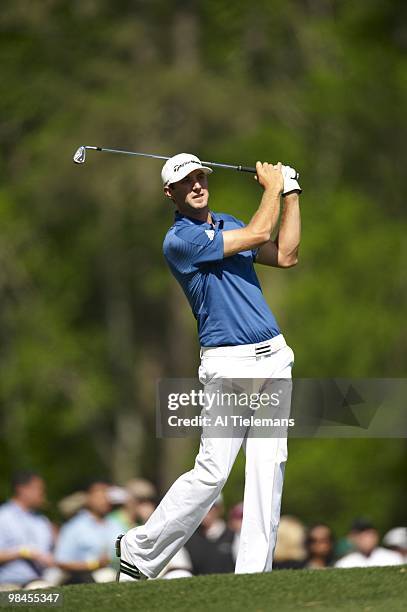 Dustin Johnson in action on Friday at Augusta National. Augusta, GA 4/9/2010 CREDIT: Al Tielemans