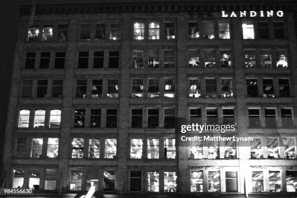 the landing building - gastown vancouver bc - gastown 個照片及圖片檔