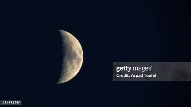 moon - teufel stockfoto's en -beelden