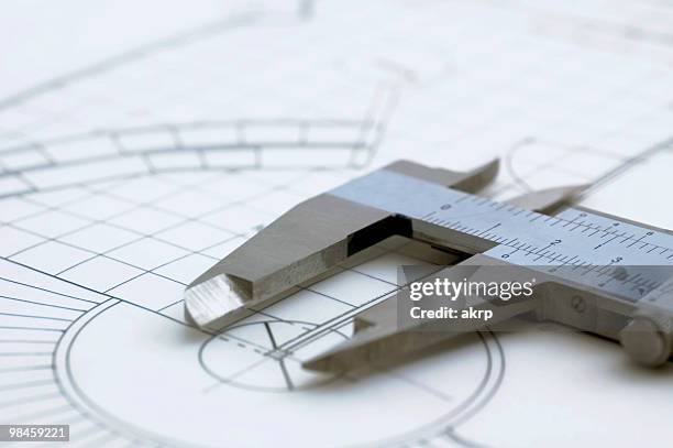 architektonische zeichnung & schieblehre - calipers stock-fotos und bilder