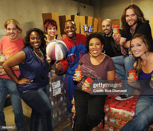 Former American Idol's L to R: Bucky Covington Mandissa Lacie Brown Harlem Globetrotter Rocket Rivers, Melinda Doolittle Phil Stacy Bo Bice and...