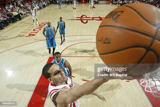 Kevin Martin of the Houston Rockets shoots the ball against the New Orleans Hornets on April 14, 2010 at the Toyota Center in Houston, Texas. NOTE TO...