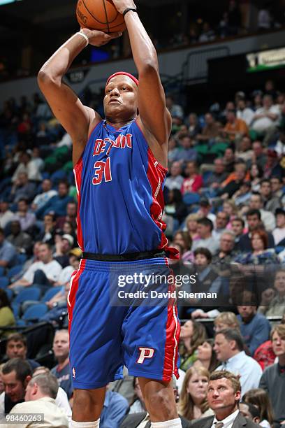Charlie Villanueva of the Detroit Pistons goes up for a shot during the game against the Minnesota Timberwolves on April 14, 2010 at the Target...