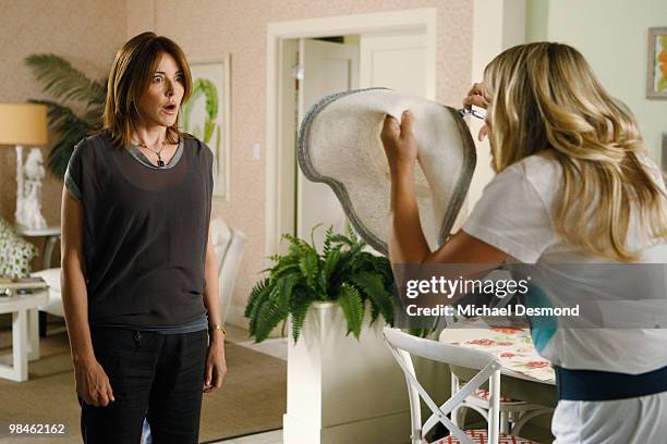 Breakdown" - Jules encourages Travis to submit a graduation speech, on Walt Disney Television via Getty Images's "Cougar Town," WEDNESDAY, MAY 12 ....