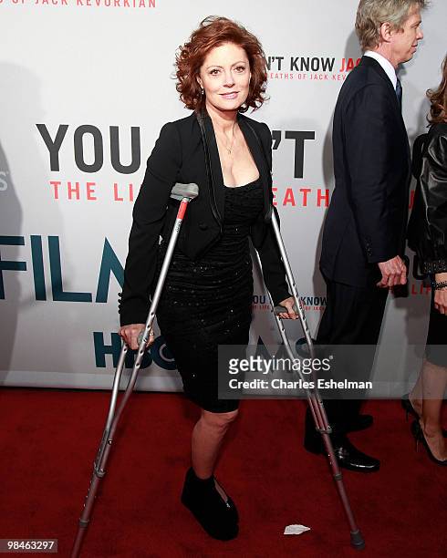 Actress Susan Sarandon attends the HBO Film's "You Don't Know Jack" premiere at Ziegfeld Theatre on April 14, 2010 in New York City.