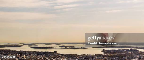 boston harbour - boston fern stock-fotos und bilder