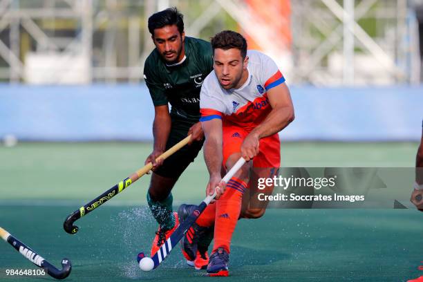 Valentin Verga of Holland during the Champions Trophy match between Holland v Pakistan at the Hockeyclub Breda on June 26, 2018 in Breda Netherlands