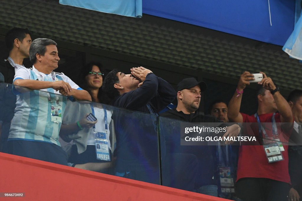 TOPSHOT-FBL-WC-2018-MATCH39-NGR-ARG