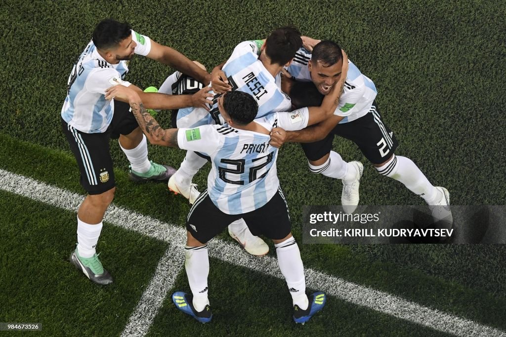 TOPSHOT-FBL-WC-2018-MATCH39-NGR-ARG