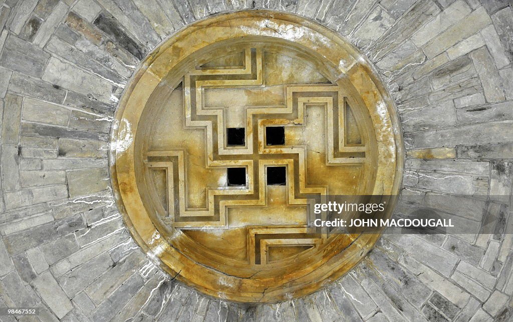 TO GO WITH AFP STORY by RICHARD CARTER -