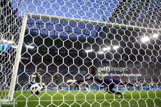 Marcos Rojo of Argentina scores his team's second goal during the 2018 FIFA World Cup Russia group D match between Nigeria and Argentina at Saint...