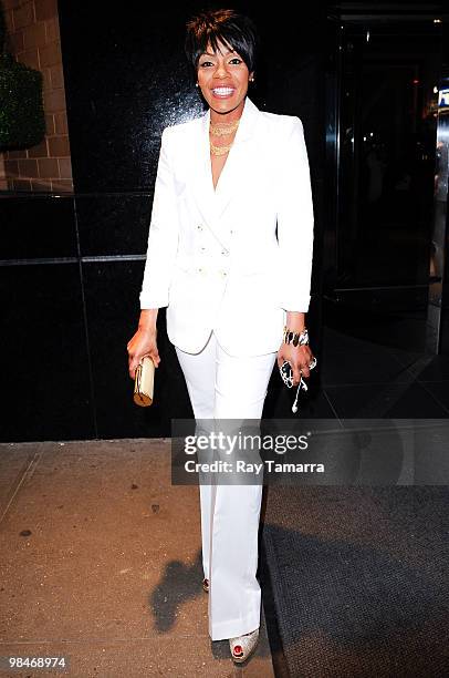 Actress Wendy Raquel Robinson leaves her Midtown Manhattan hotel on April 14, 2010 in New York City.