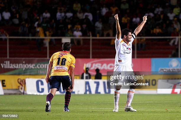 Jaguares's player Javier Gandolfi celebrate alongside of Luis Gabriel Rey of Morelia during their match as part of the 2010 Bicentenary Tournament in...