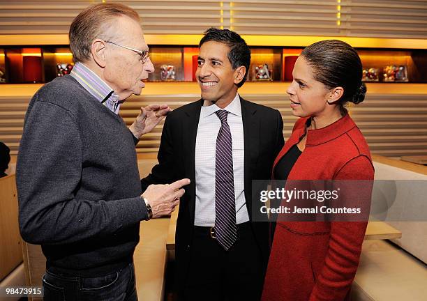 S Larry King, Dr. Sanjay Gupta and Soledad O'Brien attend CNN's Dr. Sanjay Gupta "Cheating Death" Book Party at Rogue Tomate on December 14, 2009 in...