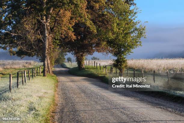 cades cove. - cades cove stock pictures, royalty-free photos & images