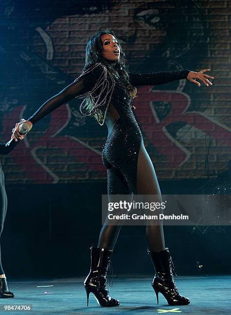 Singer Kelly Rowland performs on stage at Supafest at Acer Arena on April 15, 2010 in Sydney, Australia.