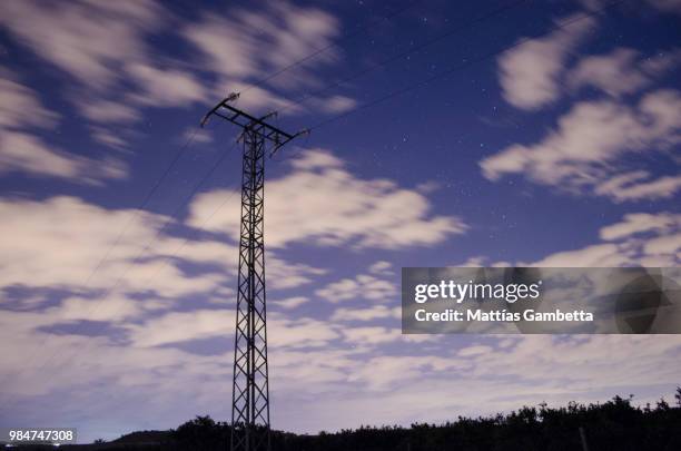 nubes viajeras - nubes stock pictures, royalty-free photos & images