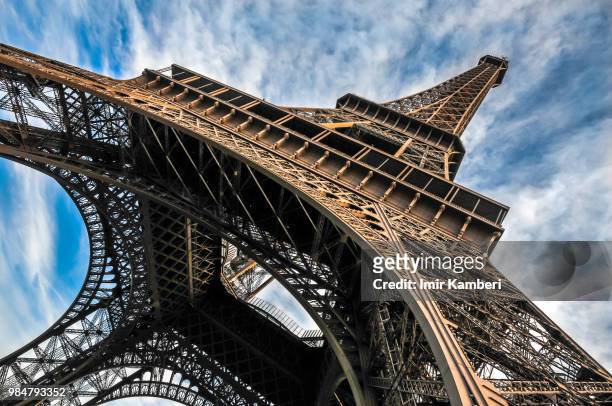 eiffel tower - kambiri stock pictures, royalty-free photos & images