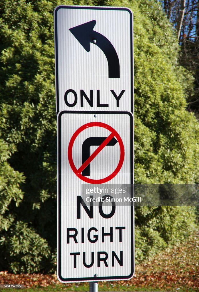 Right Turn Only Sign