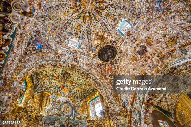 24 photos et images de Church Of Santa Maria Tonantzintla - Getty Images 24 photos et images de Church Of Santa Maria Tonantzintla - Getty Images
