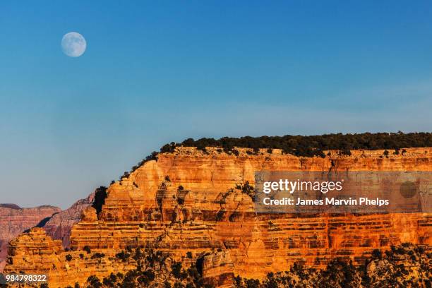 moonrise over mather point - mather point stock pictures, royalty-free photos & images