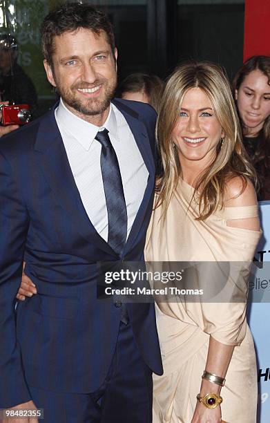 Gerard Butler and Jennifer Aniston attend the premiere of 'The Bounty Hunter' at the Ziegfeld Theater on March 16, 2010 in New York, New York.