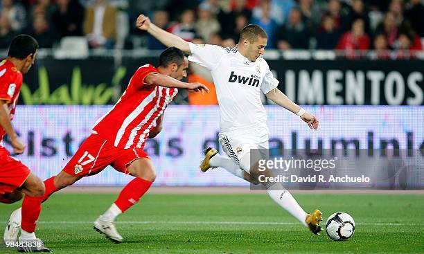Karim Benzema of Real Madrid shoots on goal during the La Liga match between UD Almeria and Real Madrid at Estadio del Mediterraneo on April 15, 2010...