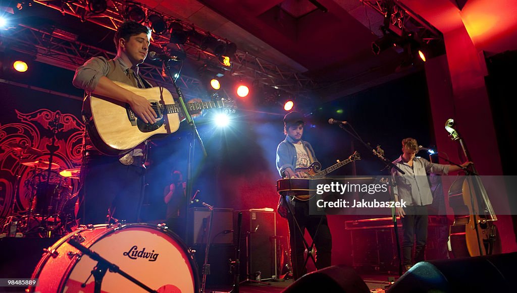 Mumford & Sons In Concert